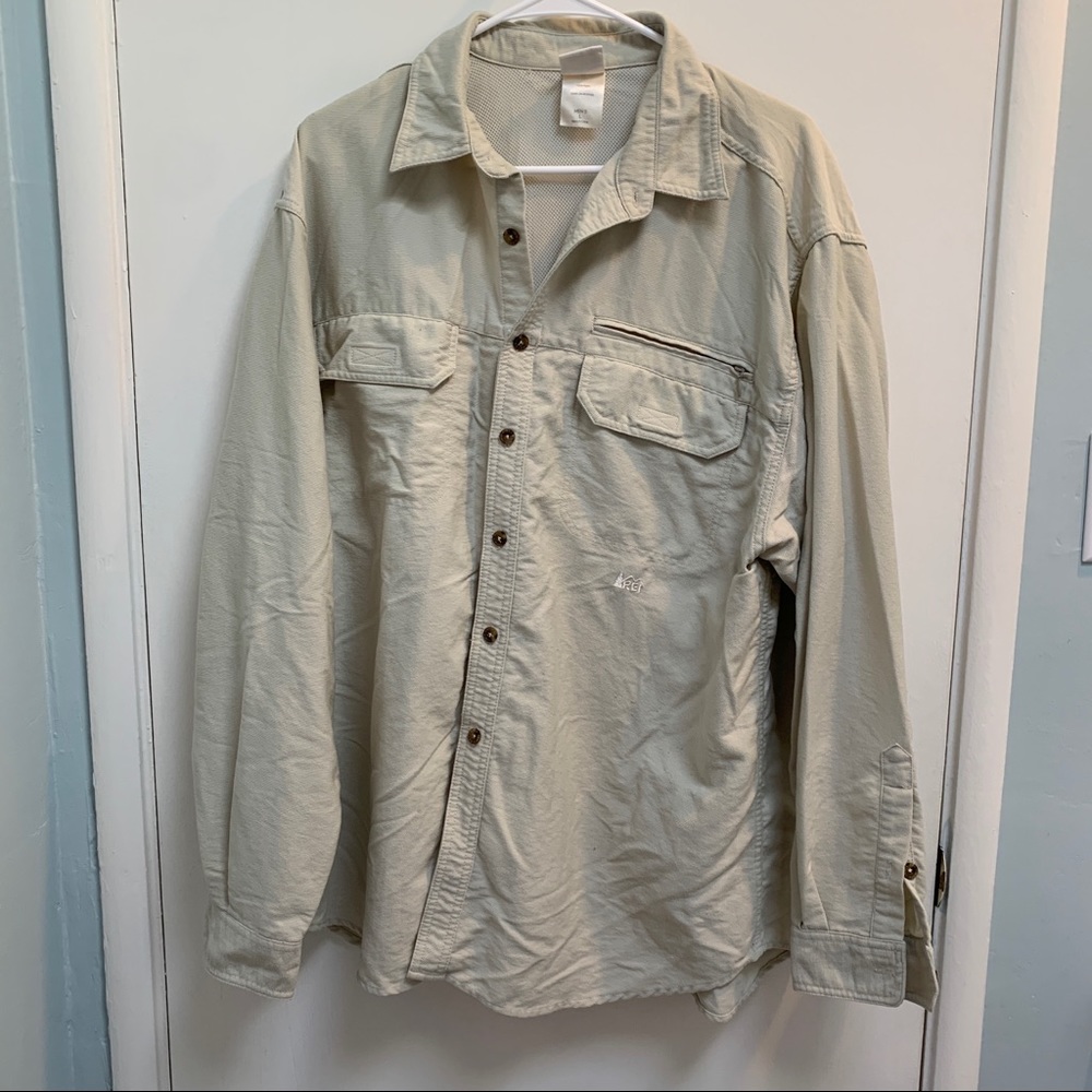REI Vented Mesh Button Up Pocket Long Sleeve Shirt